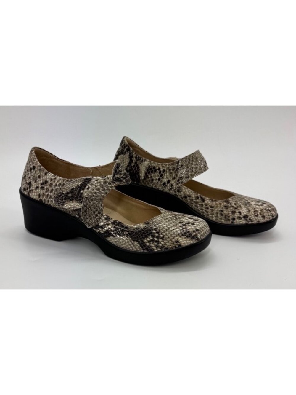Alegria Ella Womens Snakeskin Print Mary Jane Wedge Shoes Size 8 EU 38 Leather U